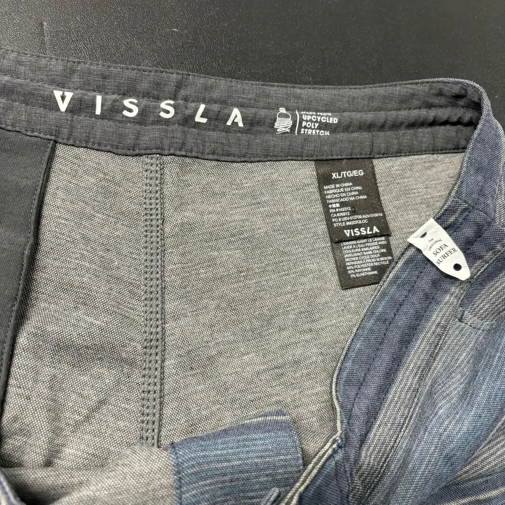 Vissla Sofa Surfer‎ Shorts Men’s XL Board Hybrid Swim trunks Blue Stripes Casual